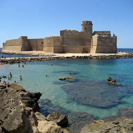 Maria Antonietta فيلة Isola Di Capo Rizzuto